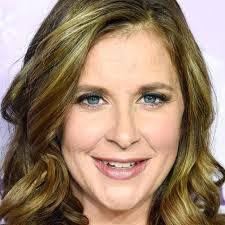 Monica Ison's Instagram, Twitter & Facebook