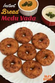 10 Minutes Snack Recipe Bread Medu Vada Raji S Kitchen Quick Recipes Snacks Recipes Medu Vada Recipe