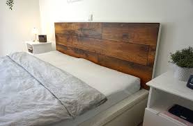 Modernes massivholzbett echtholzbett doppelbett modern sleep mit kopfteil in kenia leder olive bettbeine rund konisch aus massivholz in kernbuche massiv geolt wildeiche. Diy Kopfteil Aus Holz Einfach Selber Machen Traumeck