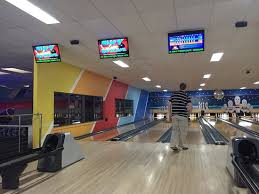 A foul line is there at the beginning of the lane which shouldn't. Phillip Island Tenpin Bowling Entertainment Centre Cowes Australia Review Tripadvisor
