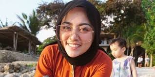 Rachel vennya mengunggah foto tak biasa di akun instagram terverifikasinya. Rachel Vennya Soal Kabar Cerai Sekarang Lagi Di Kondisi Paling Buruk Soal Hubungan Merdeka Com