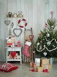 Die Skandinavische Weihnachtsdeko Ist Schlicht Ohne Dabei An Gemutlichkeit Zu Ve Skandinavische Weihnachtsdeko Weihnachtsdekoration Ideen Weihnachtsdekoration