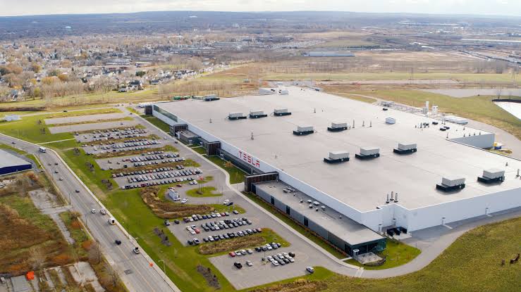 Imagine if Tesla's 100-GW solar factory gets built