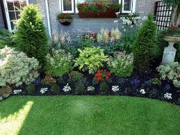 You will find 17 different front yard landscaping ideas to have a versatile setting to relax and enjoy the beautiful view. 21 Front Garden Ideas Front Garden Front Yard Landscaping Yard Landscaping