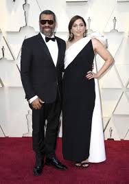 Chelsea vanessa peretti (born february 20, 1978) is an american comedian, actress, television writer, singer and songwriter. Chelsea Peretti And Hubs Jordan Peele Looking Amazing Living Gina Linetti S Dream Walking The Oscars Red Carpet Brooklynninenine