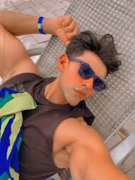 Farhan Aly (@farhantastik) • Instagram photos and videos