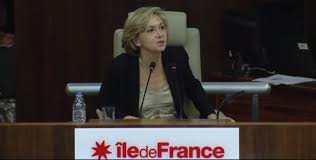 De quoi générer des tensions au qg de campagne de laurent saint. Ile De France Valerie Pecresse Revise A La Baisse Ses Promesses Budgetaires