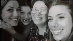 Shannon Temple's Instagram, Twitter & Facebook