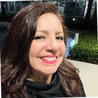 Claudia Kendall's Instagram, Twitter & Facebook