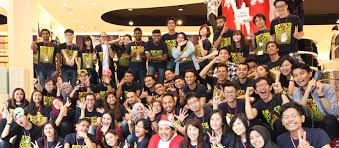 Salary of fresh graduates in malaysia with a degree but without any working experience or with limited experience : Uniqlo Malaysia Fresh Graduates Uniqlo Manager Candidate Fast Retailing Career Opportunities