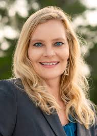 Rhonda Steadman's Instagram, Twitter & Facebook