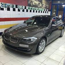 للبيع bmw 535 i مديل 2013 قاطع 58km فول أبشن وبحالة الوكالة السعر 8500 وقابل للتفاوض للتواصل 33588825