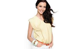 She has earned 110,000 followers on her claudiaborgesoficial instagram account. Claudia Borges Em Entrevista Atualidade Sapo Lifestyle