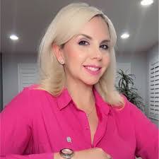 Crystal Stopher's Instagram, Twitter & Facebook