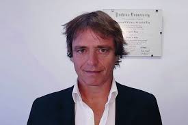 ABOGACÍA, ACTIVIDAD ESENCIAL