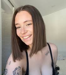 𝔅𝔢𝔯𝔱𝔞 𝔊𝔲𝔱𝔦𝔢𝔯𝔯𝔢𝔷 (@beeertiss) • Instagram photos and videos