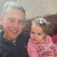 30+ perfiles de «Whitsett»