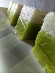 Sesuai sangat untuk sesiapa yang elergik telur atau tak sukakan rasa telur. Kuali Mama Resepi Talam Pandan Resepi Asal Mariana Facebook