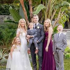 Ant anstead is the stage name of anthony richard anstead. Wheeler Dealers Star Ant Anstead Is Married Again Know His Current And Previous Wives