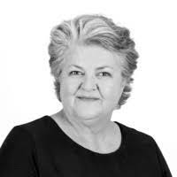 Debra Goulding's Instagram, Twitter & Facebook