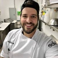 10 "Gerardo Zavarce" profiles