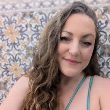 Heureuse d'être de retour au pays des couleurs et du Jasmin ❤️🇹🇳