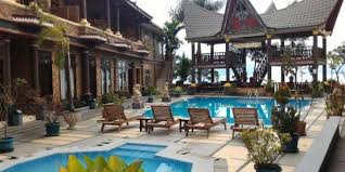 Situated in bukittinggi, this hotel is 1.5 mi (2.5 km) from taman bundo kanduang park and 1.6 mi (2.6 km) from jam gadang. Traveloka Booking Hotel Melalui Traveloka Hotel Di Danau Toba