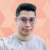 Edwin Euceda's Instagram, Twitter & Facebook