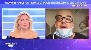 L'annuncio sarebbe insomma una boutade per far parlare di sé. Giovanni Ciacci Positivo Al Covid 19 Confessa Di Aver Preparato La Valigia In Caso Di Ricovero Ultime Notizie Flash