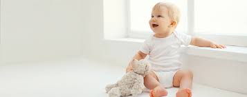 Orang tua perlu mengetahui perkembangan bayi. Tahap Pertumbuhan Dan Perkembangan Bayi Mulai Dari Usia 1 8 Bulan Tips Kecantikan Dan Kesehatan Kk Cantik