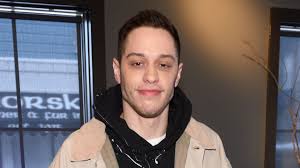 Pete davidson is keeping his father's memory alive. Das Denkt Ex Pete Davidson Uber Ariana Grandes Neue Liebe Promiflash De
