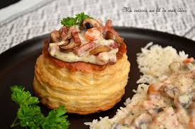Vol Au Vent Aux Champignons Carottes Et Lardons Bechamel Persillee A La Moutarde A L Ancienne