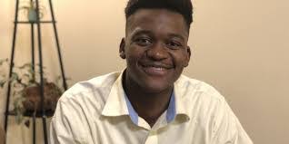 Alex Melo's Instagram, Twitter & Facebook