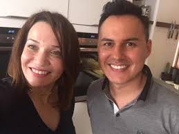 L'application du blogueur et youtubeur hervé cuisine dispo pour iphone et ipad gratuitement. Ma Rencontre Avec Herve Cuisine