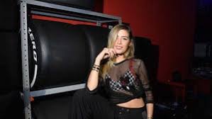 There are 200+ professionals named michelle salas, who use linkedin to exchange information, ideas, and opportunities. Michelle Salas Bikini Radio Com