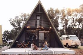 10 Unique Airbnbs For A Winter Getaway Perth Is Ok Contemporary Beach House Humble Abode Stone House