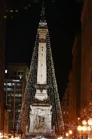 Christmas Lights On The Circle Christmas Lights Lights Midwest Living