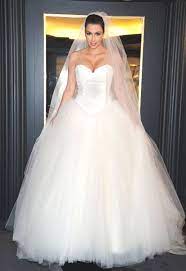 Hier erfährst du, wie es geht! Image Issue Du Site Web Http Cdn Femina Ladmedia Fr Var Femina Storage Images Mode Mode People Robes De Mariee De Stars Les T Hochzeitskleid Hochzeit Kleider