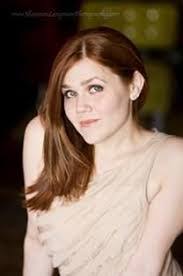 Stephanie Kirkpatrick's Instagram, Twitter & Facebook