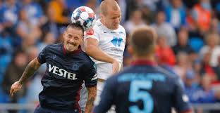 Information and translations of trabzonspor . Elfer Krimi Trabzonspor Schaltet Molde Aus Jetzt Gegen As Rom