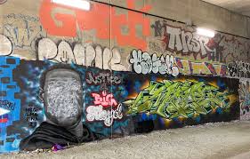 Minneapolis (ap) — someone has defaced a giant mural of george floyd at the minneapolis intersection where he died in may. M7mwskr9s8azom