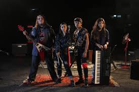Saya harap lebih ramai penonton datang menikmati filem ini di panggung memandangkan tiada filem melayu selain rock bro sedang ditayangkan sehingga minggu depan. Rimba Bara 2 Bawa Legasi Filem Rock Kepada Generasi Baru Backstage My