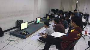 Bisnis, alamat perusahaan, nomor telepon, faximile, , npwp serta perizinan. Bisnis Rental Ps Menurun Gara Gara Mobile Legend Dan Game Mobile Lainnya Tribun Jabar