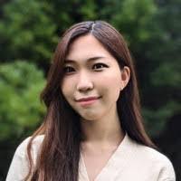 Diane Favreau's Instagram, Twitter & Facebook