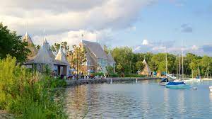 Lake harriet is popular for recreation. Lake Harriet David Olson Real Estate 952 314 9446