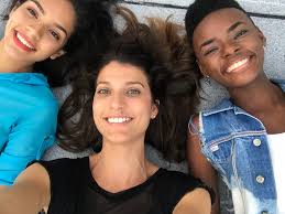 Como é conviver com pessoas diferentes - Rio Magazine