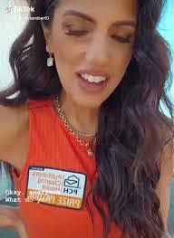 Danielle Mackie's Instagram, Twitter & Facebook