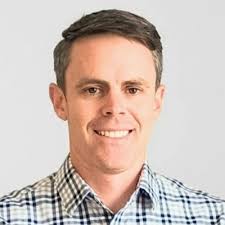 I'm happy to share that I've been promoted to a new position as Senior  Frontend Developer at Ancestry!