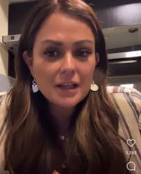 Mariana Echevarría tiene live donde narra que la productora de Hoy le dijo  una grosería, que en Cuéntamelo Ya! le dieron una puñalada por la espalda y  que es increíble que hayan