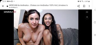 Andrealux con amiga